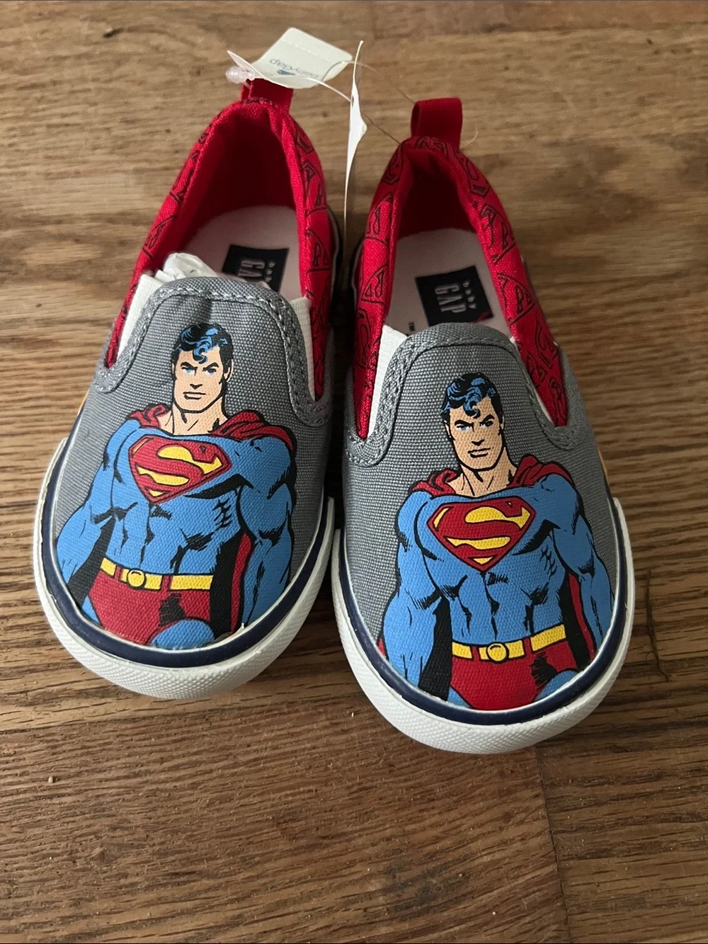 GAP Kids Superman Slip-On Sneakers in Gray & Red